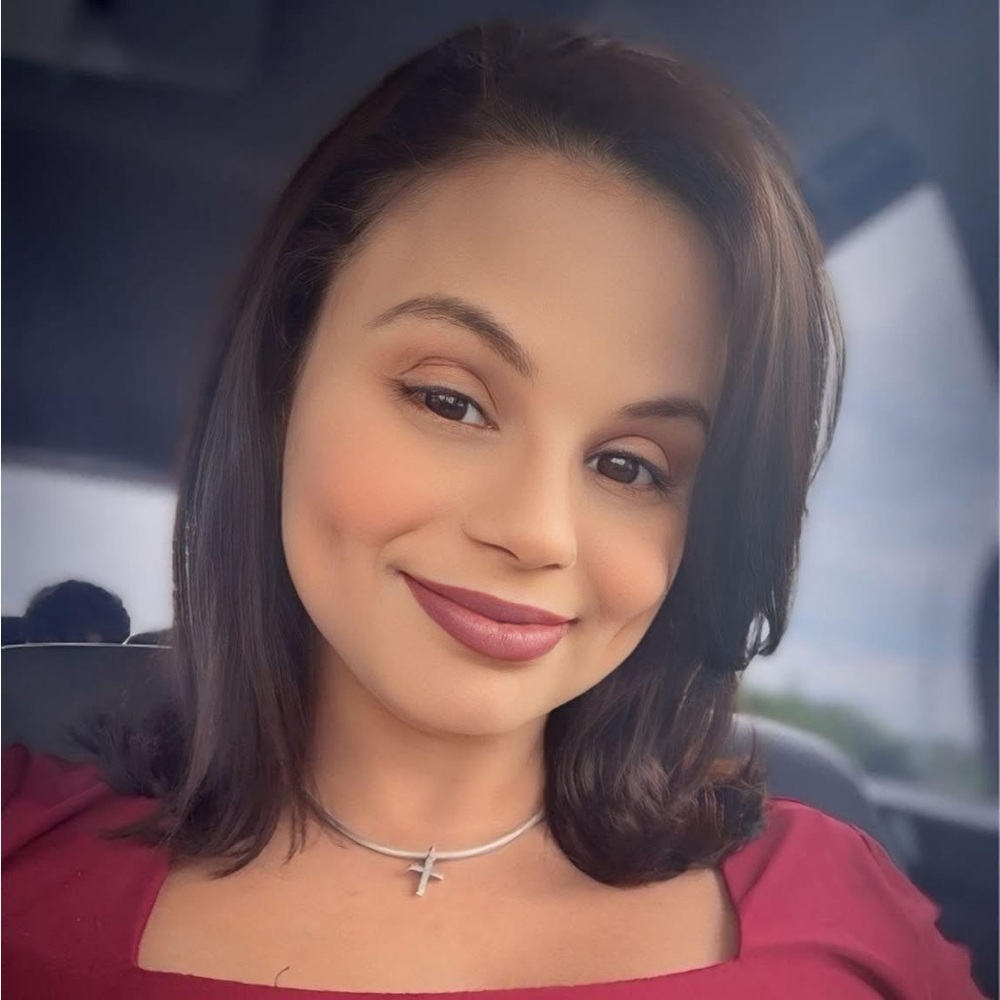 Meet your Posher, Christina